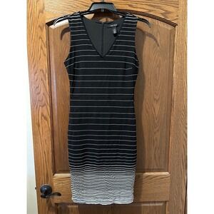 White House black market black and white dress‎